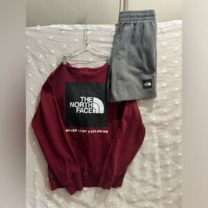 The North Face Men's bundle size Small